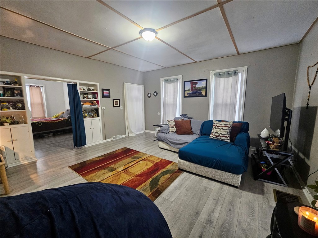 323 Clifford Avenue Rochester, NY 14621 - Photo 3 of 18