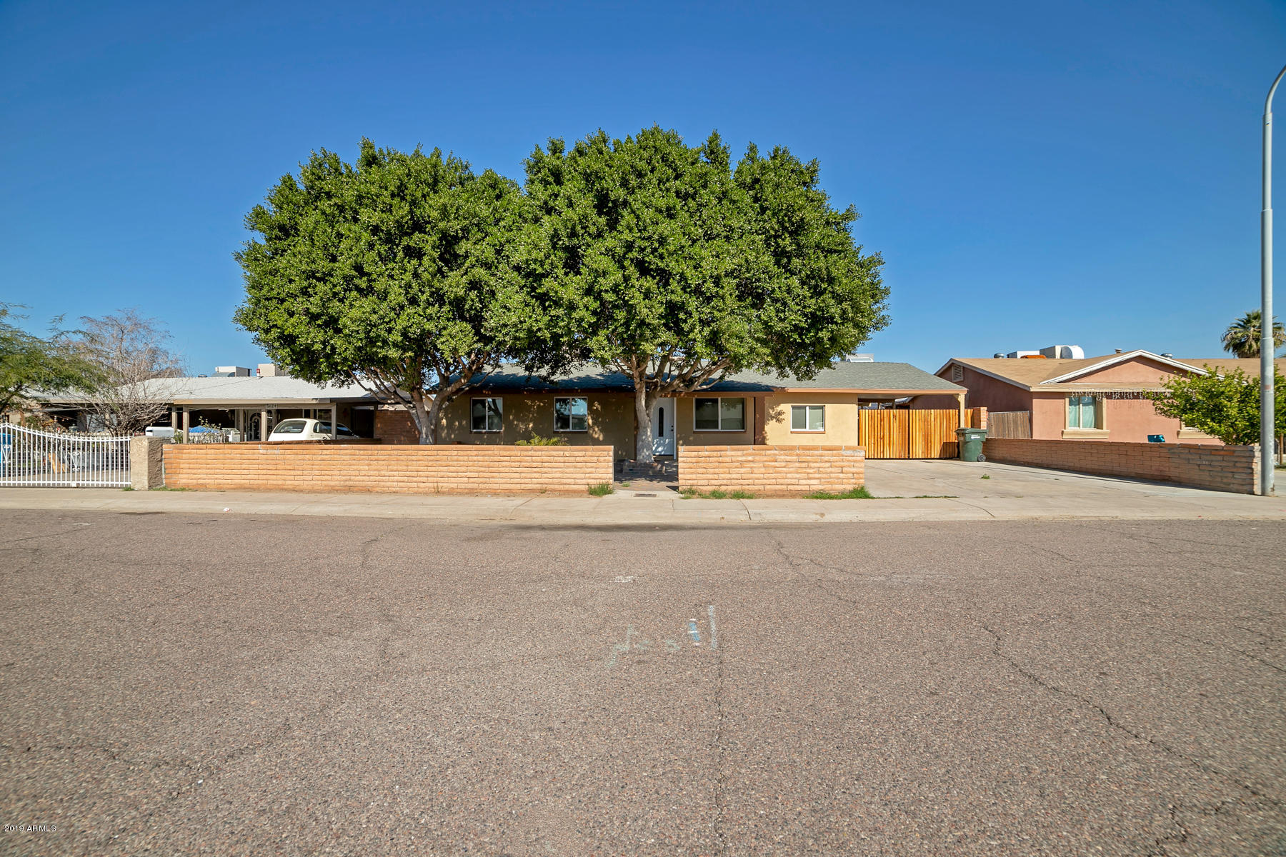 5618 West Berkeley Road Phoenix, AZ 85035 - Photo 2 of 30 MP_Order_56482_020119_24