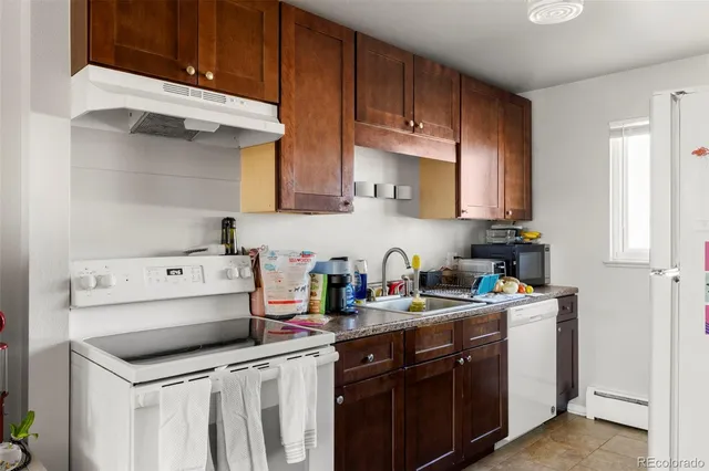 $1,050,000 | 8967 West 54th Place, Arvada, CO 80002