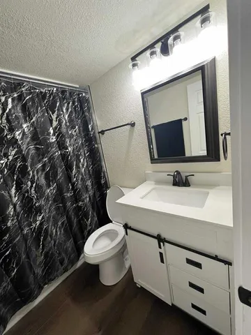 $1,695 | 140 Doe Run Road, Gun Barrel City, TX 75156