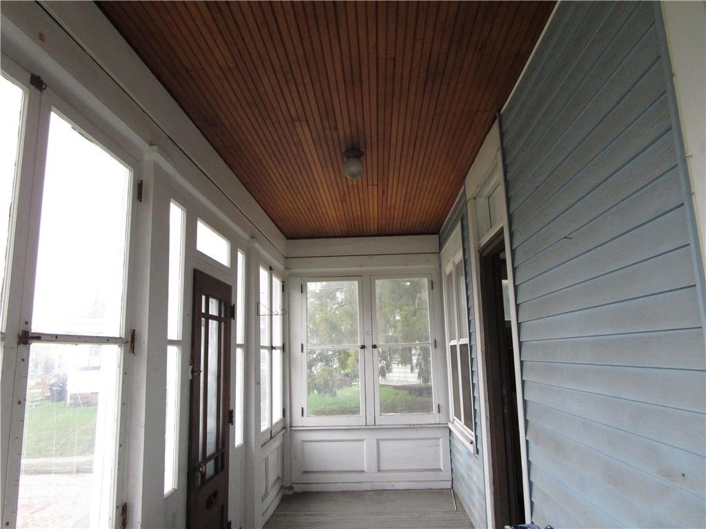 220 Mercer Street Butler, PA 16001 - Photo 3 of 12 a view of entryway