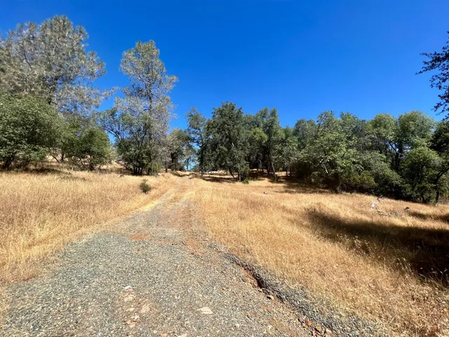 $225,000 | 3090 Omo Ranch Road, Somerset, CA 95684