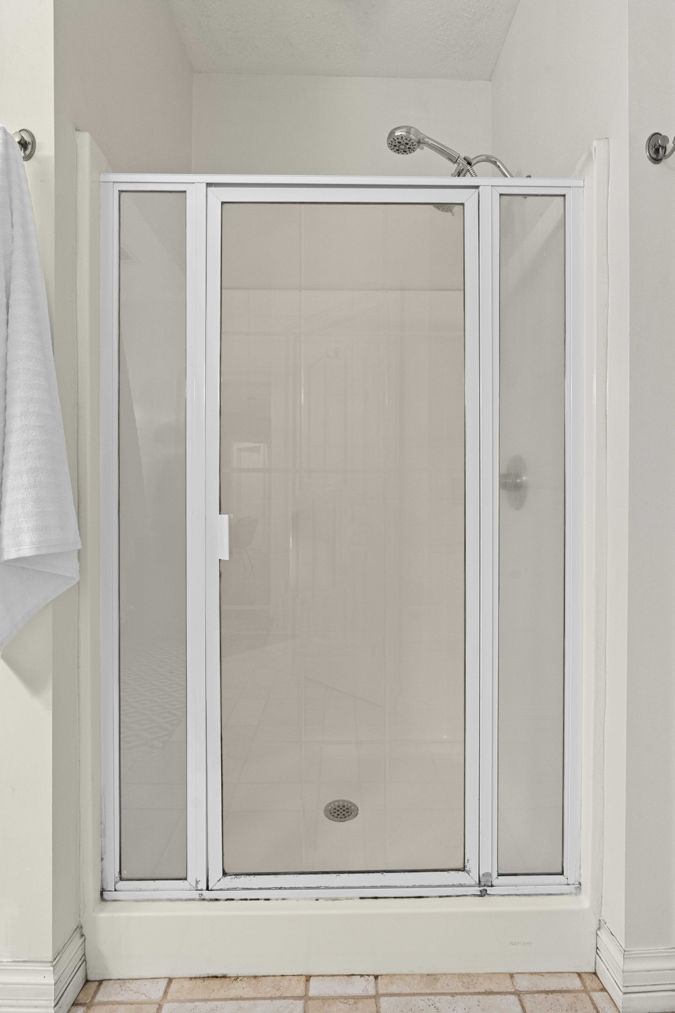 7339 Chowning Road Springfield, TN 37172 - Photo 33 of 57 a bathroom with a shower and a window