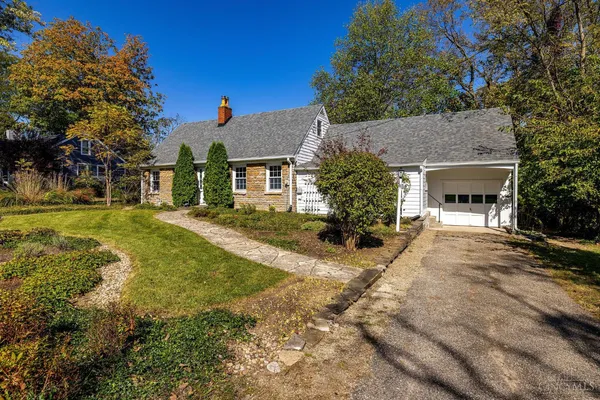 $360,000 | 6104 Fairfield Road, Oxford, OH 45056
