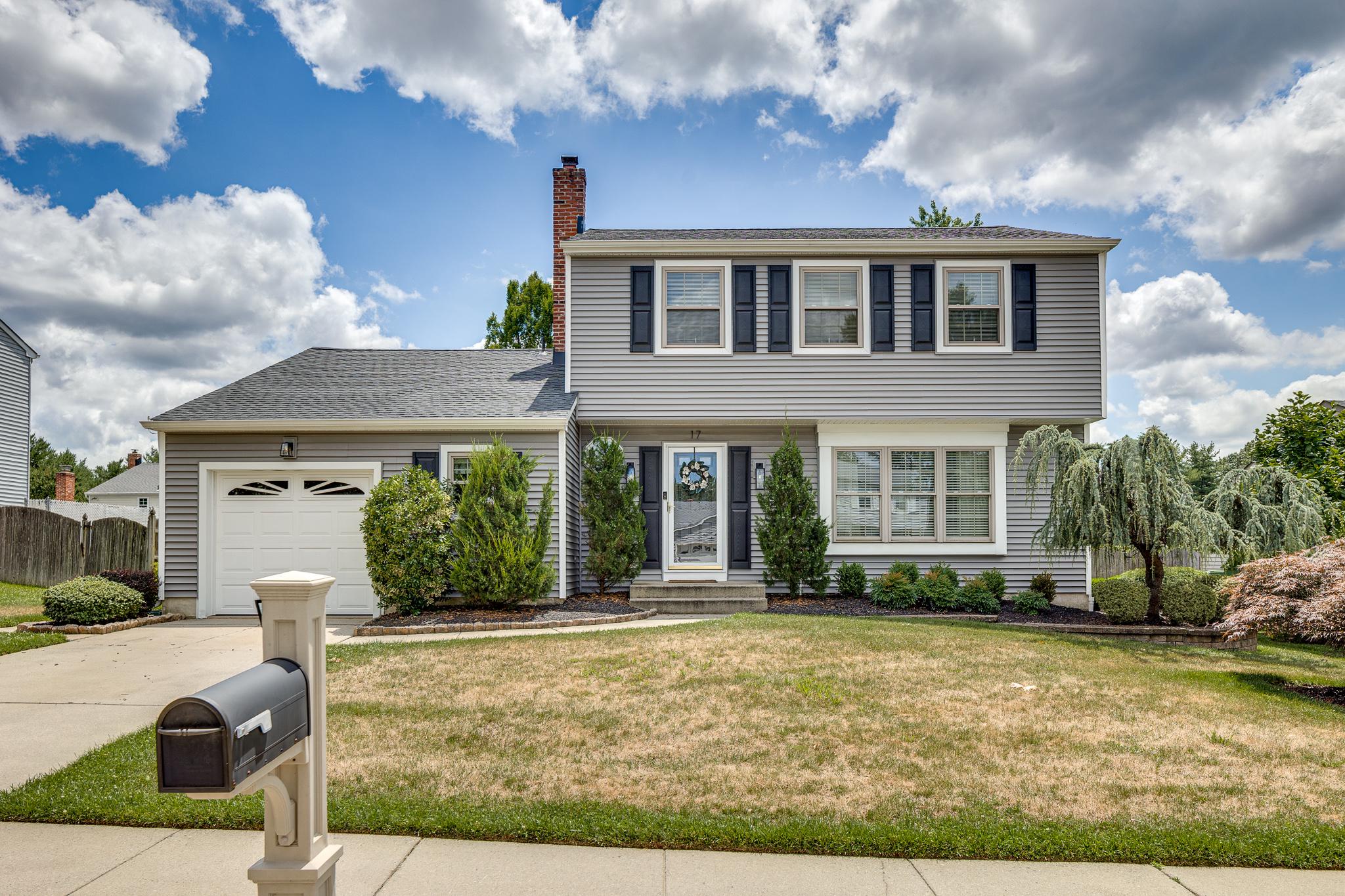 17 Utica Road Marlton, NJ 08053 - Photo 2 of 29 Charming home with inviting curb appeal.