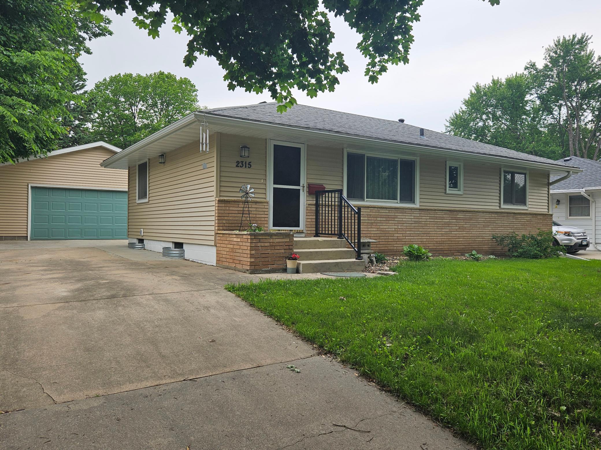 2315 14th Avenue Northwest Rochester, MN 55901 - Photo 1 of 1 Gallery Image 1