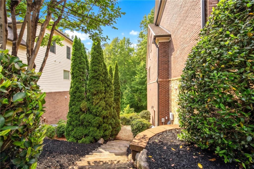 3859 Cochran Lake Road Marietta, GA 30062 - Photo 65 of 73 Gallery Image 65