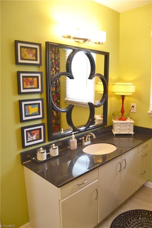 428 North Hawthorne Road Winston-Salem, NC 27104 - Photo 20 of 30 Hall Bath - 428 N Hawthorne Rd