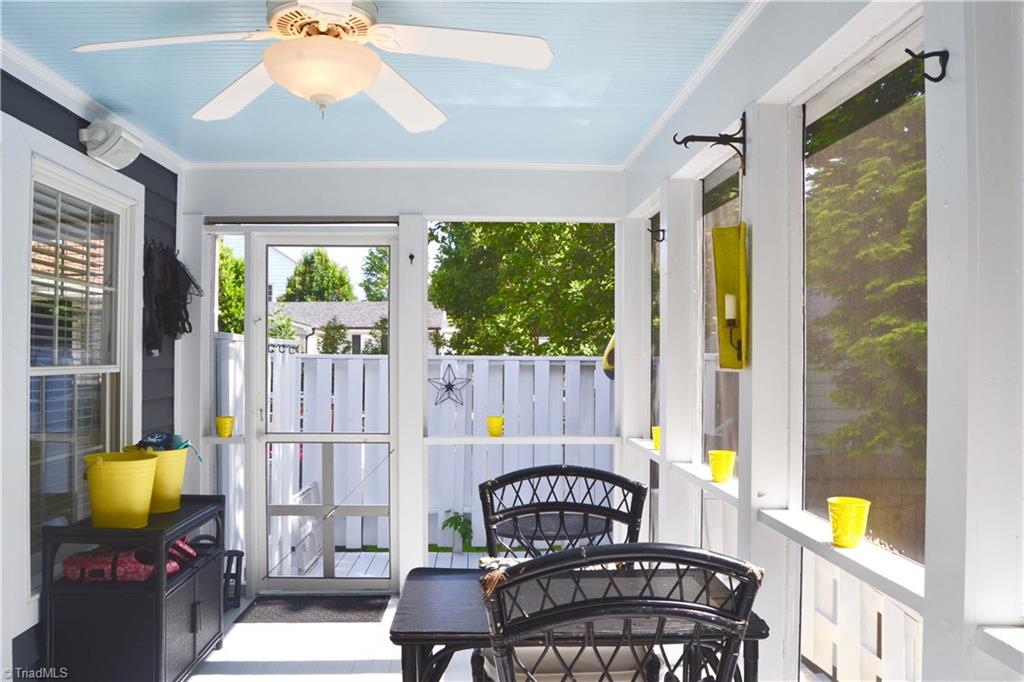 428 North Hawthorne Road Winston-Salem, NC 27104 - Photo 25 of 30 Screened Back Porch - 428 N Hawthorne Rd