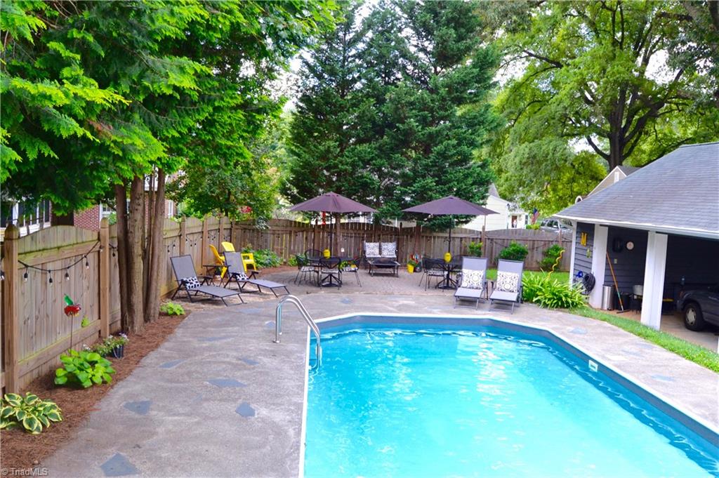 428 North Hawthorne Road Winston-Salem, NC 27104 - Photo 28 of 30 Pool & Patio - 428 N Hawthorne Rd