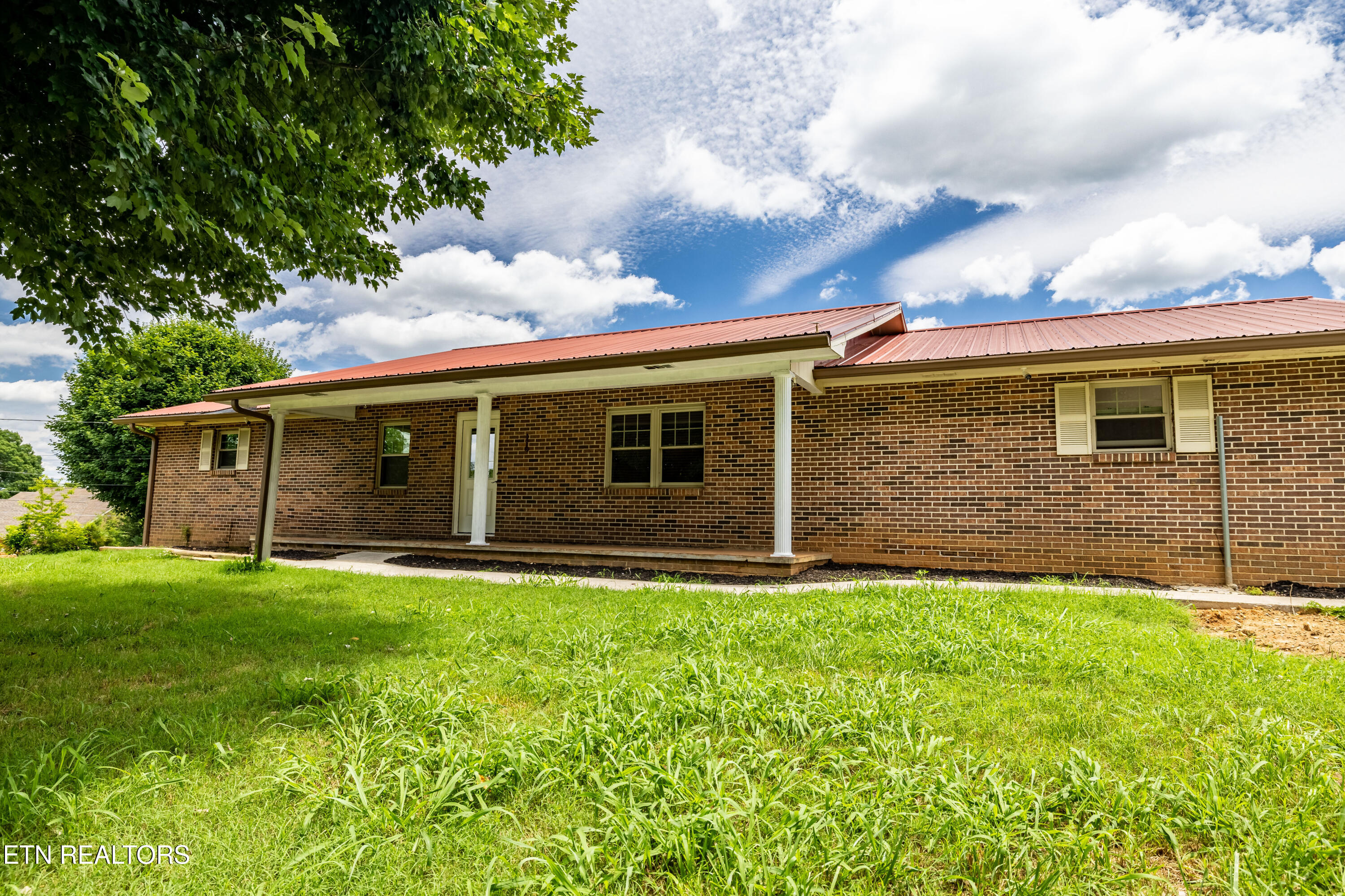 8055 Steekee Creek Road Loudon, TN 37774 - Photo 2 of 60 8055SteekeeCreekRd-2