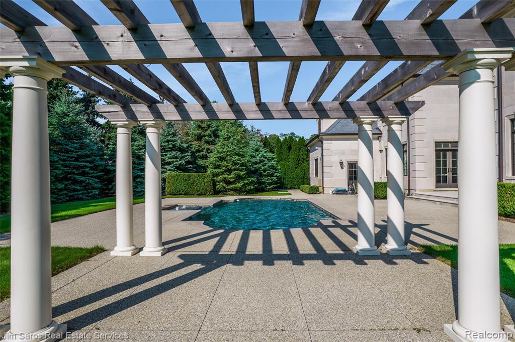 707 Lake Shore Road Grosse Pointe Shores, MI 48236 - Photo 41 of 45