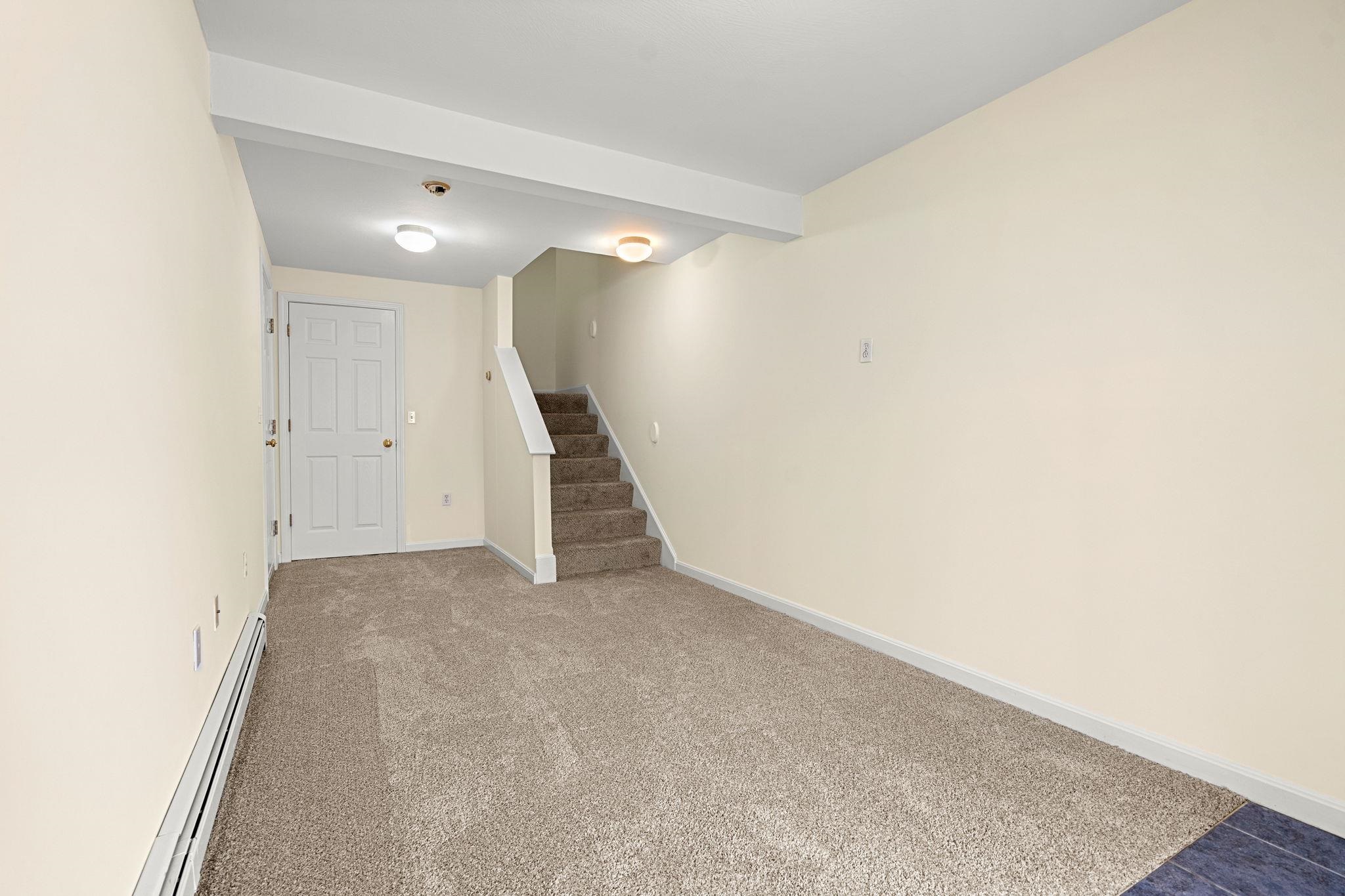 62 Collins Landing Road, Unit 46 Weare, NH 03281 - Photo 7 of 43