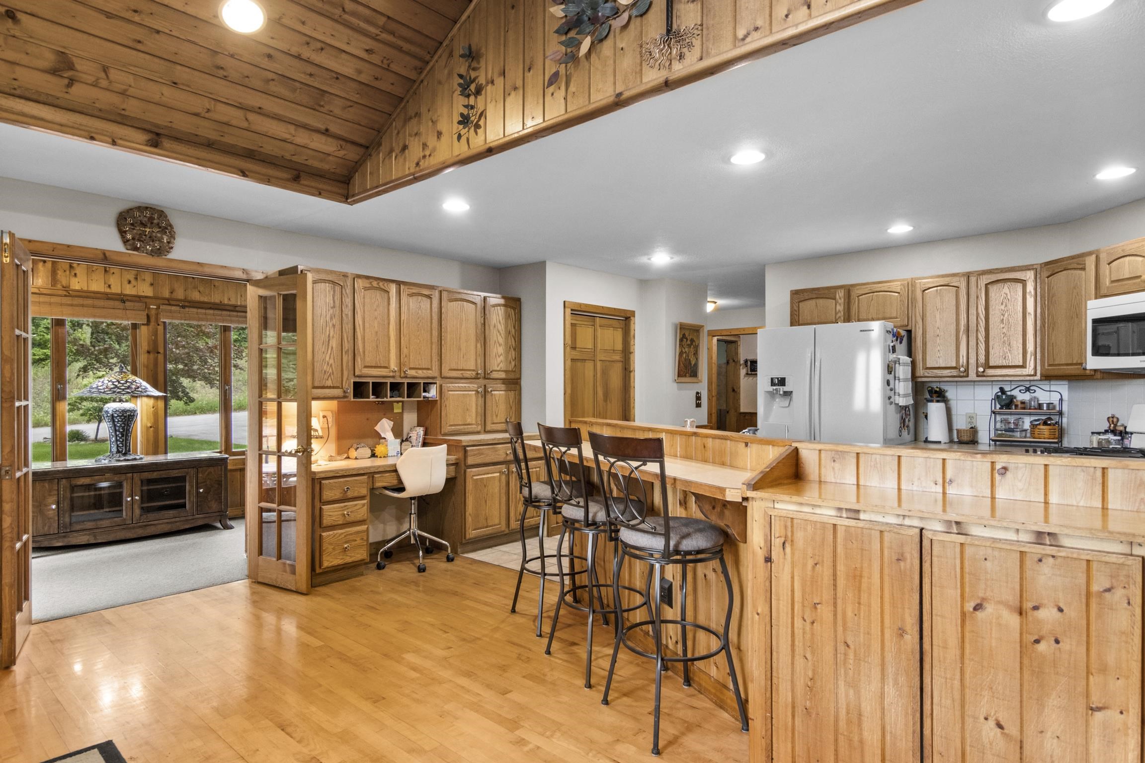10303 Narrow Gauge Road Beulah, MI 49617 - Photo 15 of 99