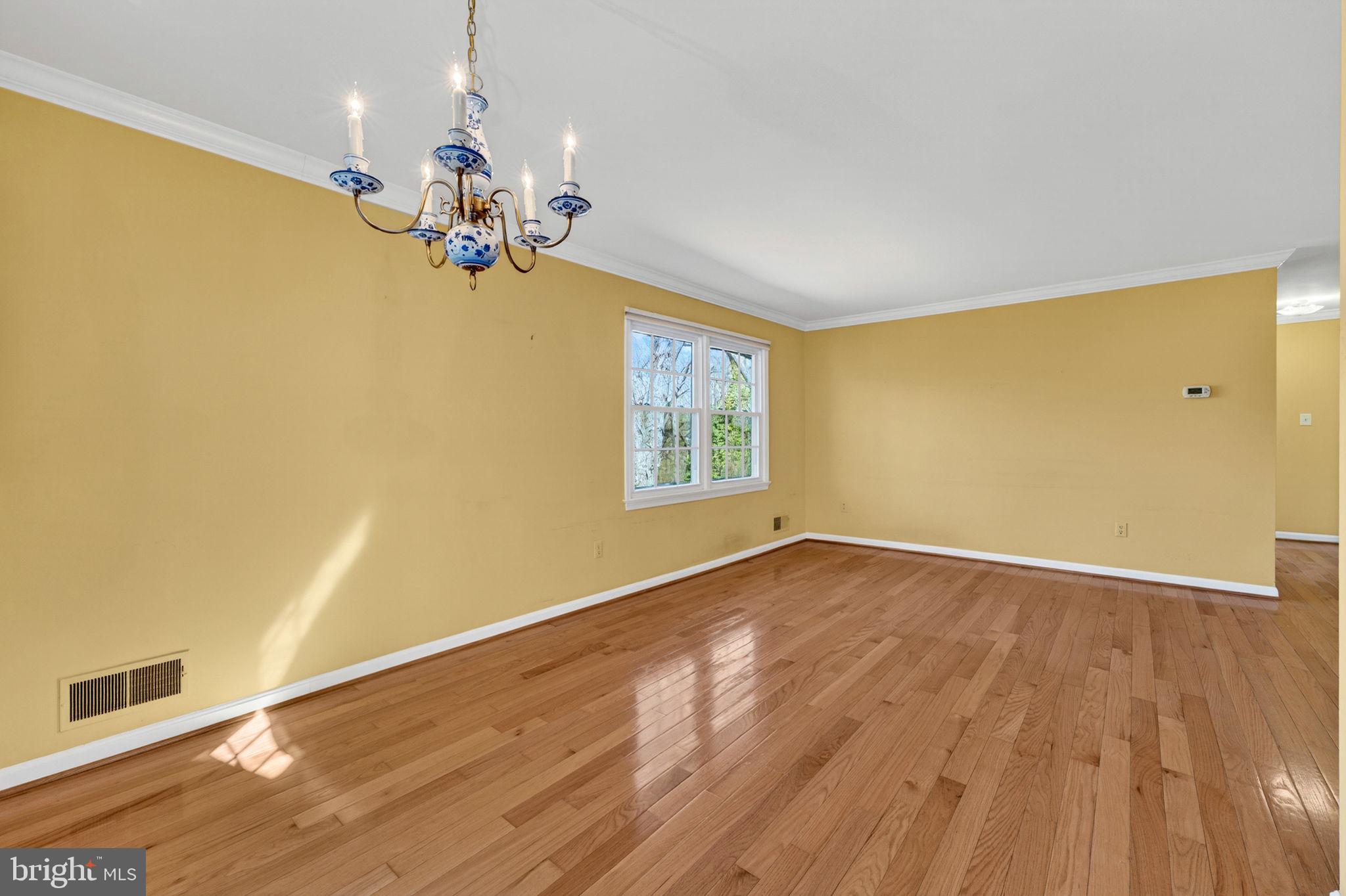 7510 Roxbury Avenue Manassas, VA 20109 - Photo 14 of 68