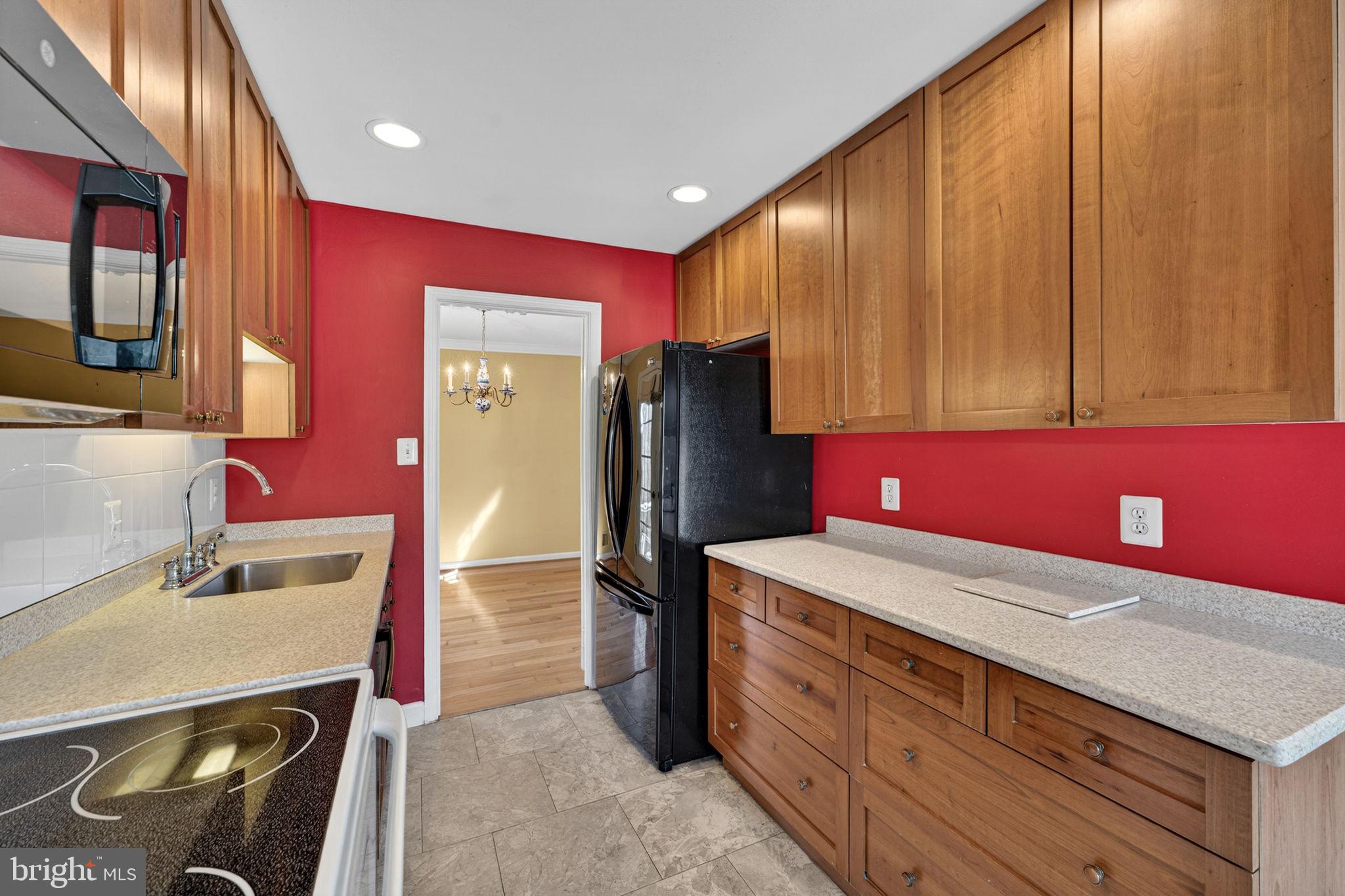 7510 Roxbury Avenue Manassas, VA 20109 - Photo 17 of 68