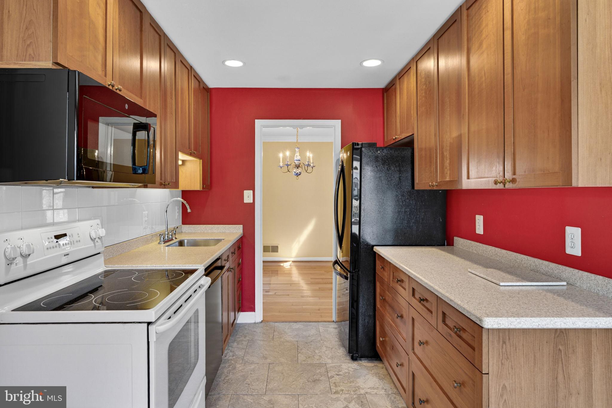 7510 Roxbury Avenue Manassas, VA 20109 - Photo 18 of 68