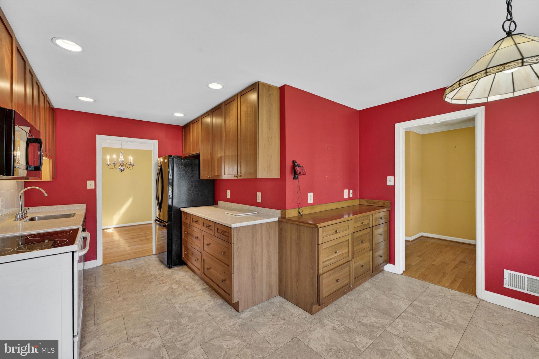 7510 Roxbury Avenue Manassas, VA 20109 - Photo 20 of 68