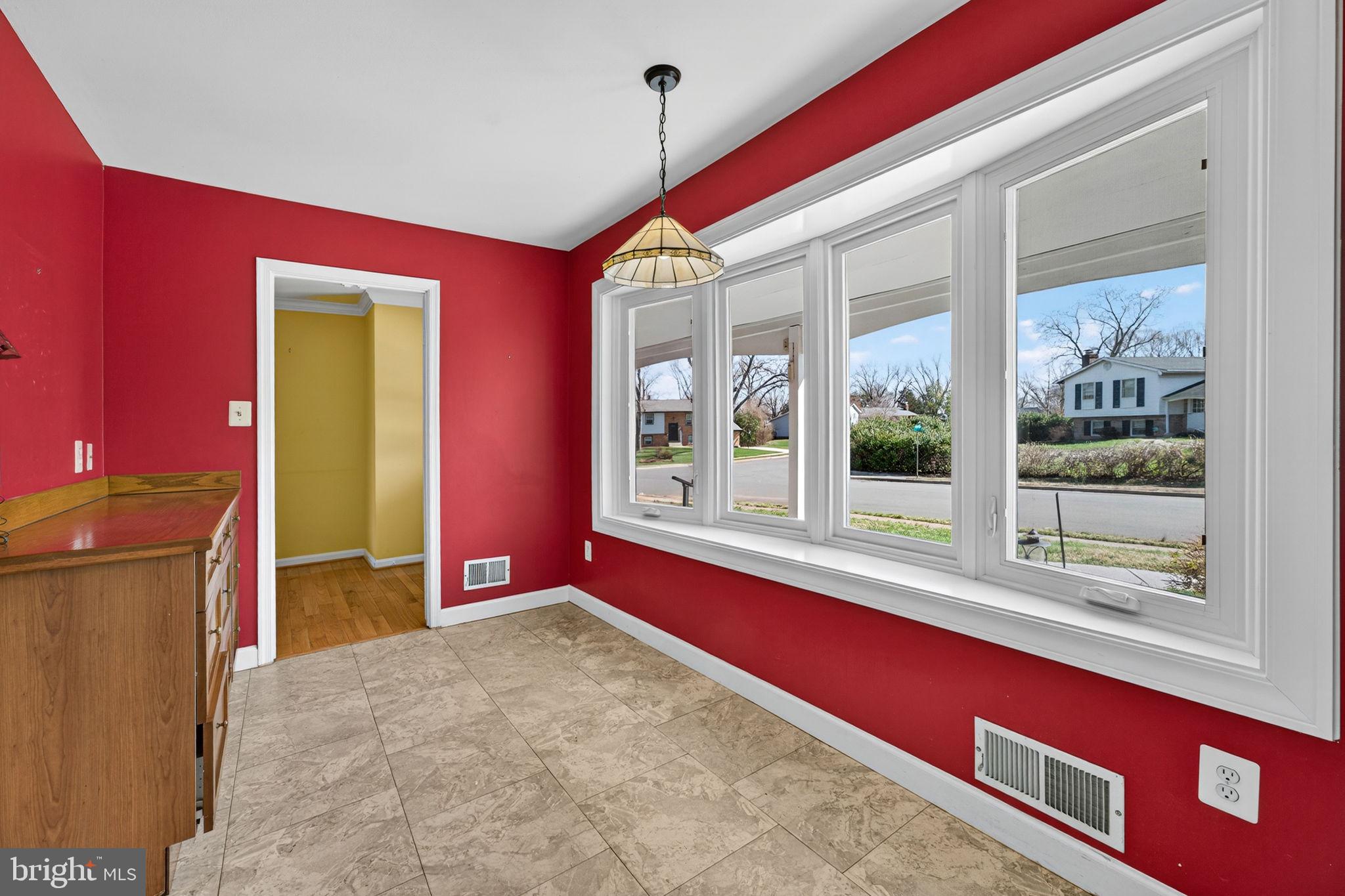 7510 Roxbury Avenue Manassas, VA 20109 - Photo 21 of 68