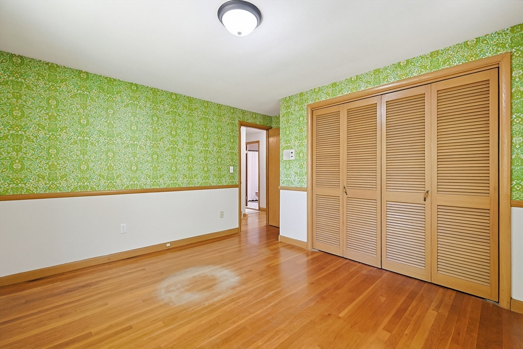 21 Daggett Road Attleboro, MA 02703 - Photo 16 of 39