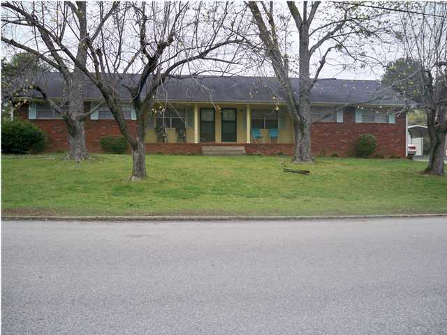 3913 Kingsbridge Road Chattanooga, TN 37416 - Photo 1 of 1 Primary Photo