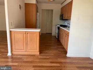 $225,000 | 1001 City Avenue, Unit E726, Wynnewood, PA 19096