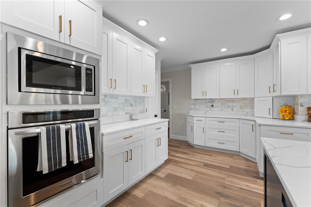 3300 Floramar Terrace New Port Richey, FL 34652 - Photo 31 of 75