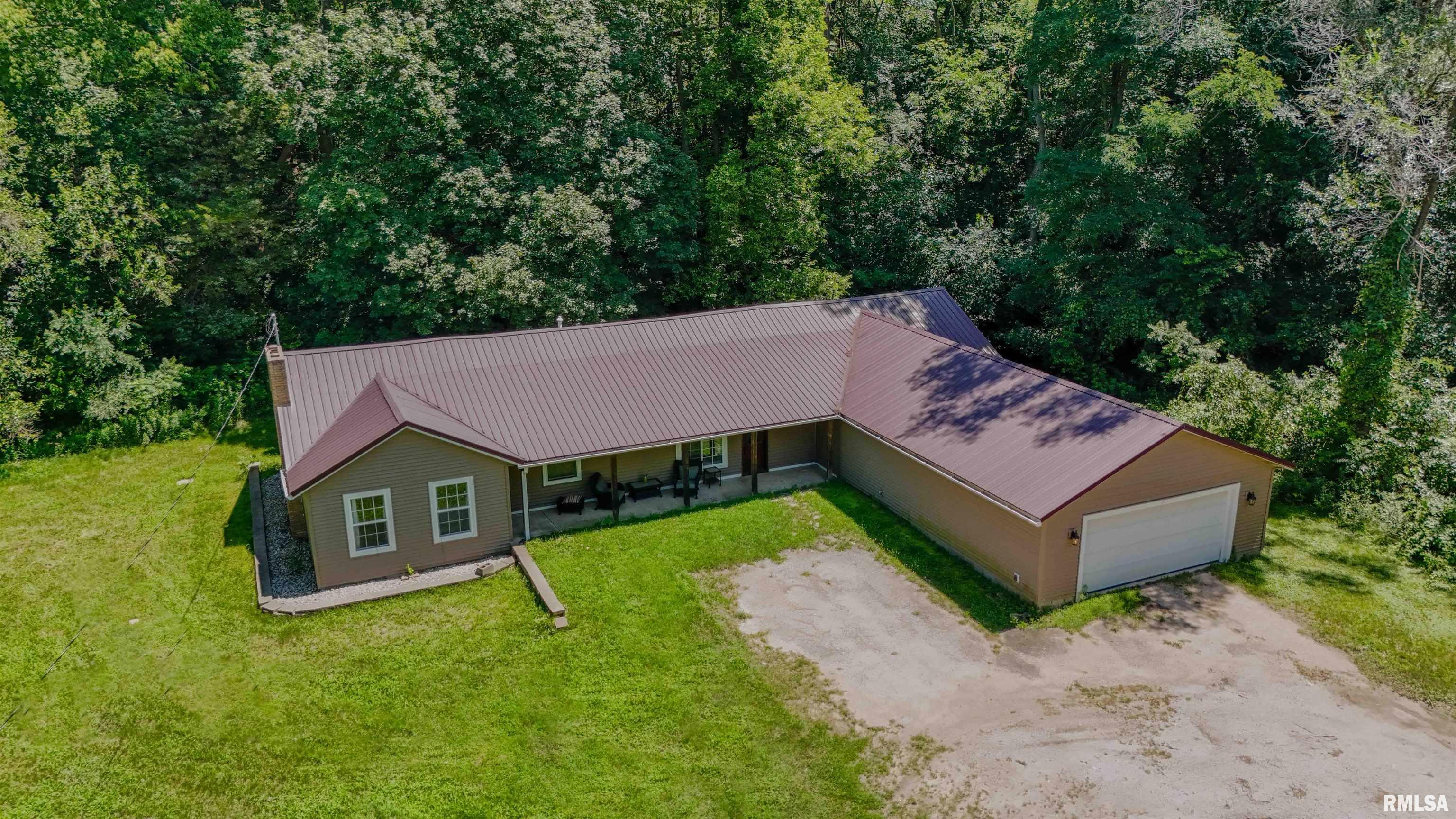 1562 Spring Bay Road East Peoria, IL 61611 - Photo 49 of 52
