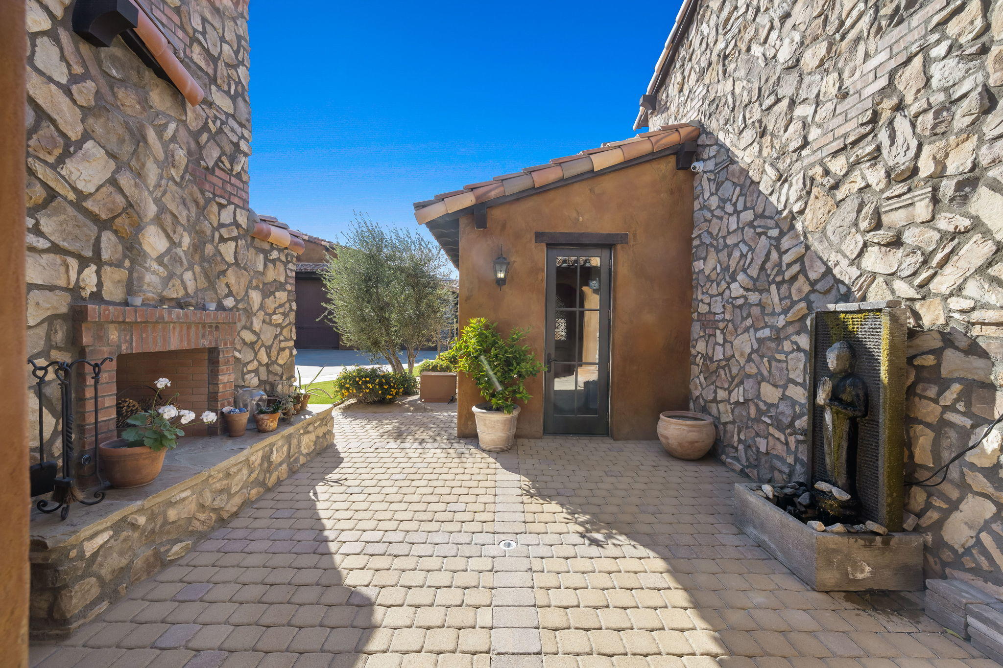 1 Rancho Clancy Rancho Mirage, CA 92270 - Photo 68 of 116 68-web-or-mls-NM1RanchoClancy0321_068
