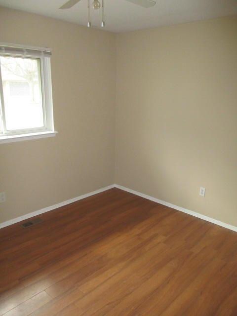 301 Buckingham Road Canton, MI 48188 - Photo 10 of 16 IMG_0168