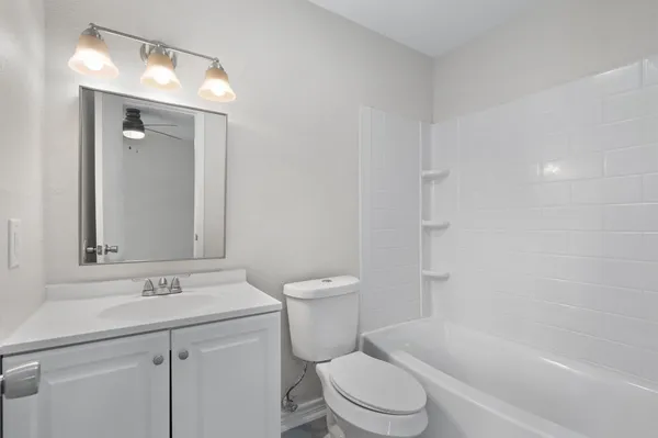 $2,100 | 2532 Chaparral Trail, Austin, TX 78744