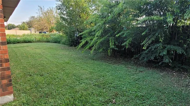 $1,400 | 204 5th Street, Chalmette, LA 70043