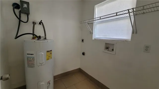 $1,400 | 204 5th Street, Chalmette, LA 70043