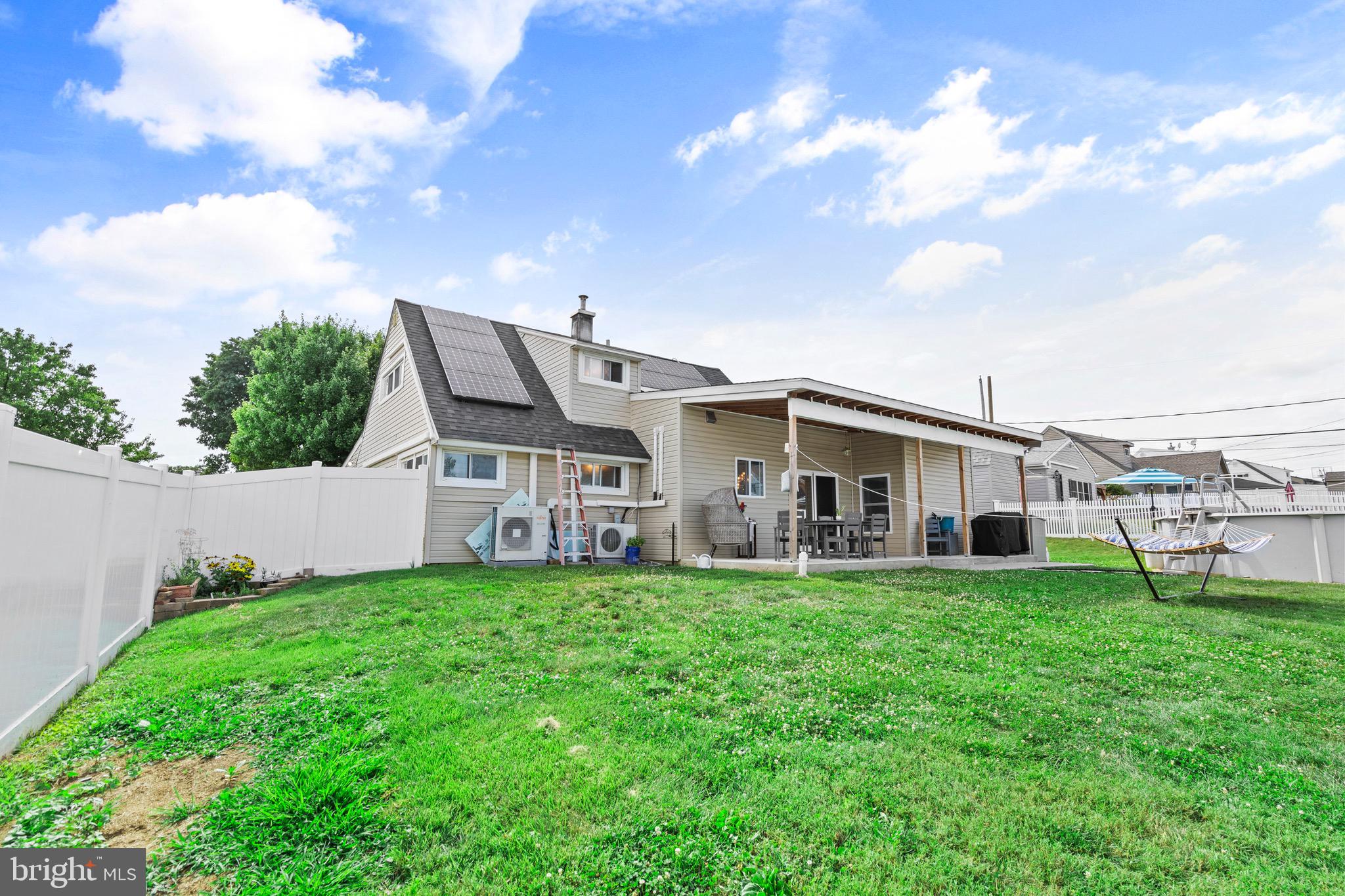 16 Canoebirch Road Levittown, PA 19057 - Photo 31 of 33
