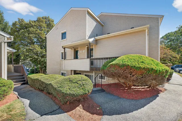 $315,000 | 3105 Village Drive, Brewster, NY 10509