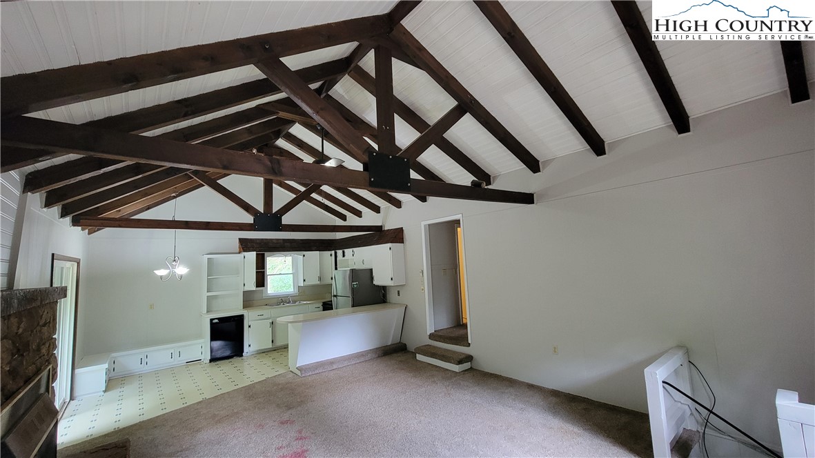 378 Homespun Hills Road Boone, NC 28607 - Photo 4 of 11 Gallery Image 4