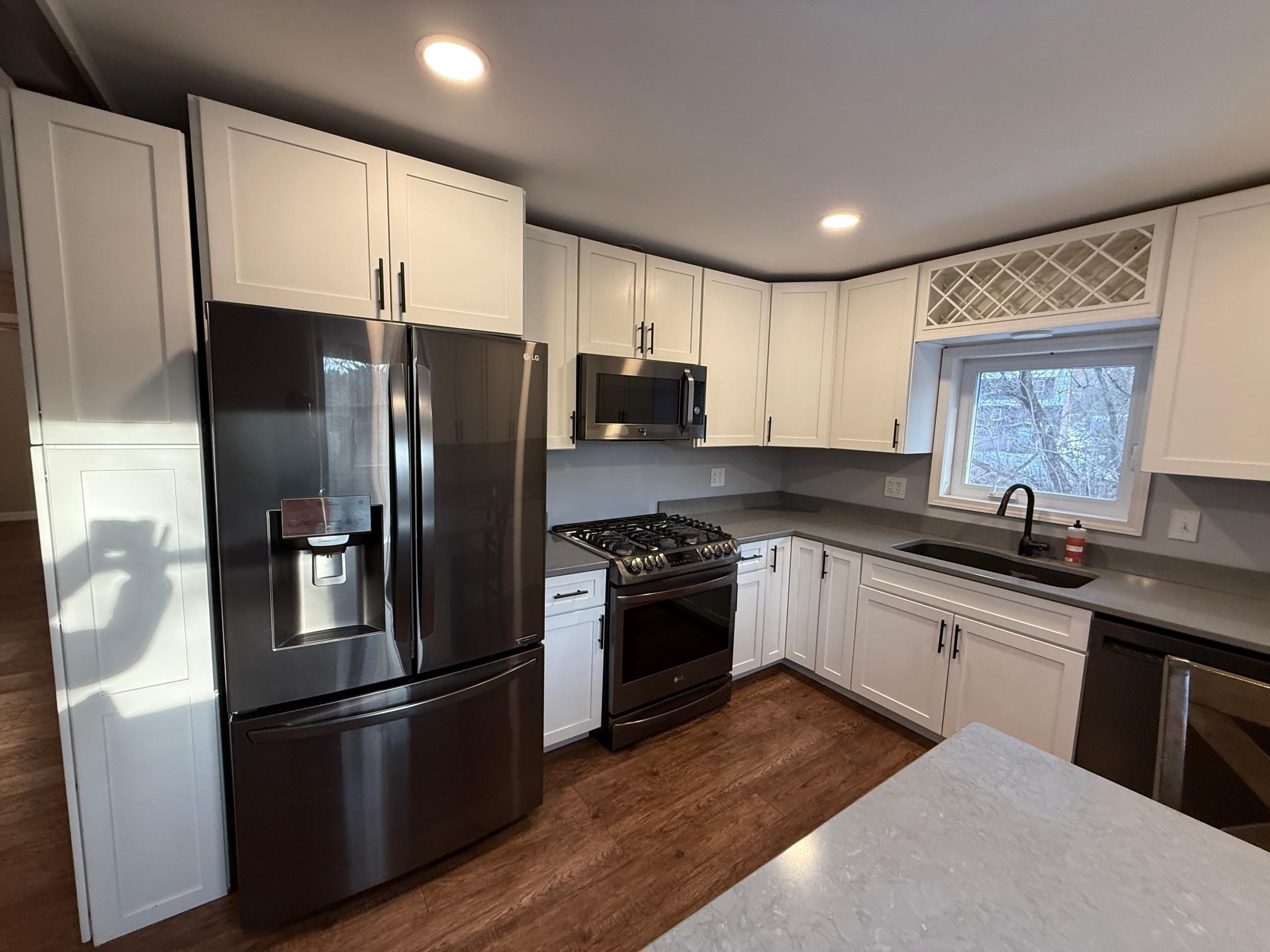 256 York Street Lyndon, VT 05851 - Photo 15 of 47
