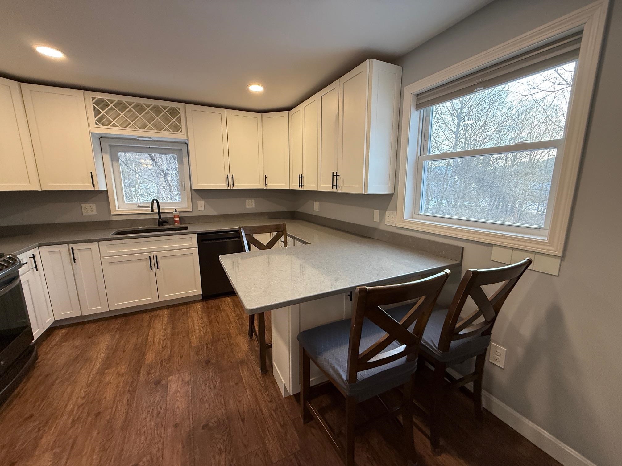 256 York Street Lyndon, VT 05851 - Photo 16 of 47