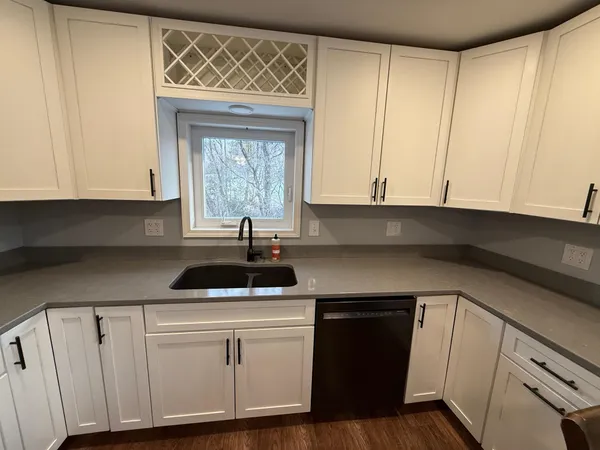 $289,500 | 256 York Street, Lyndon, VT 05851