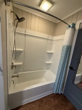 $289,500 | 256 York Street, Lyndon, VT 05851