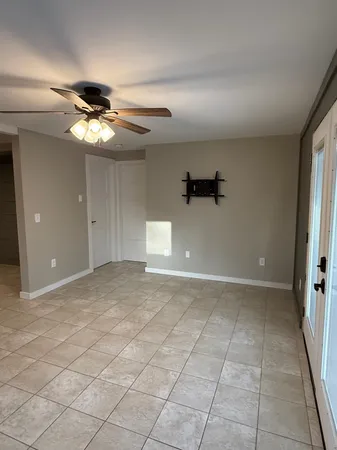 $289,500 | 256 York Street, Lyndon, VT 05851