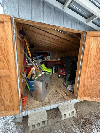 $289,500 | 256 York Street, Lyndon, VT 05851