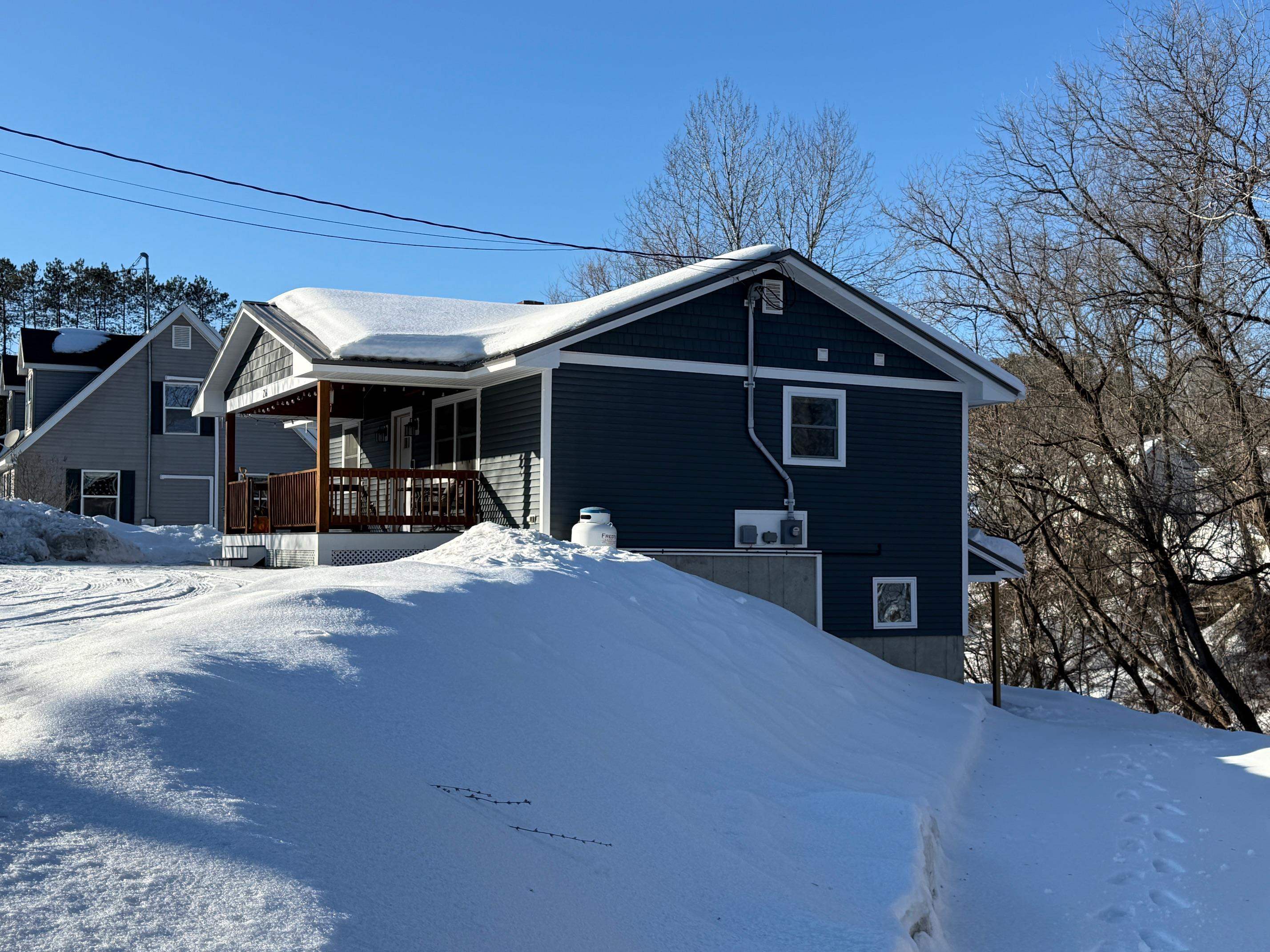 256 York Street Lyndon, VT 05851 - Photo 10 of 47
