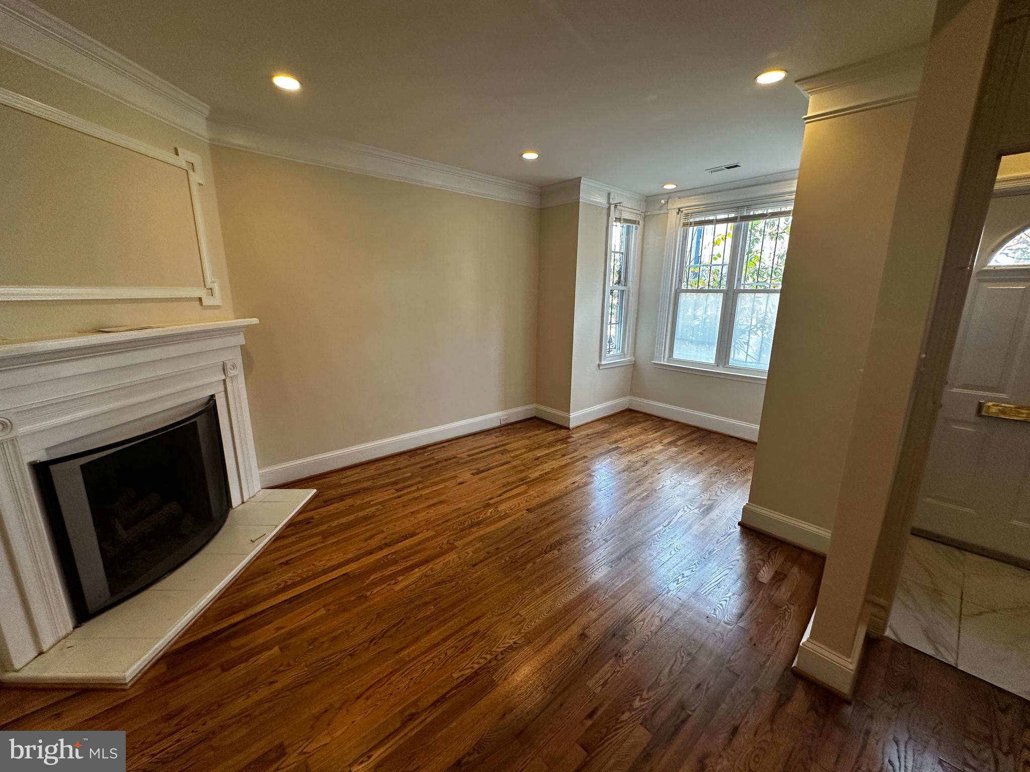 1215 I Street Northeast Washington, DC 20002 - Photo 3 of 30