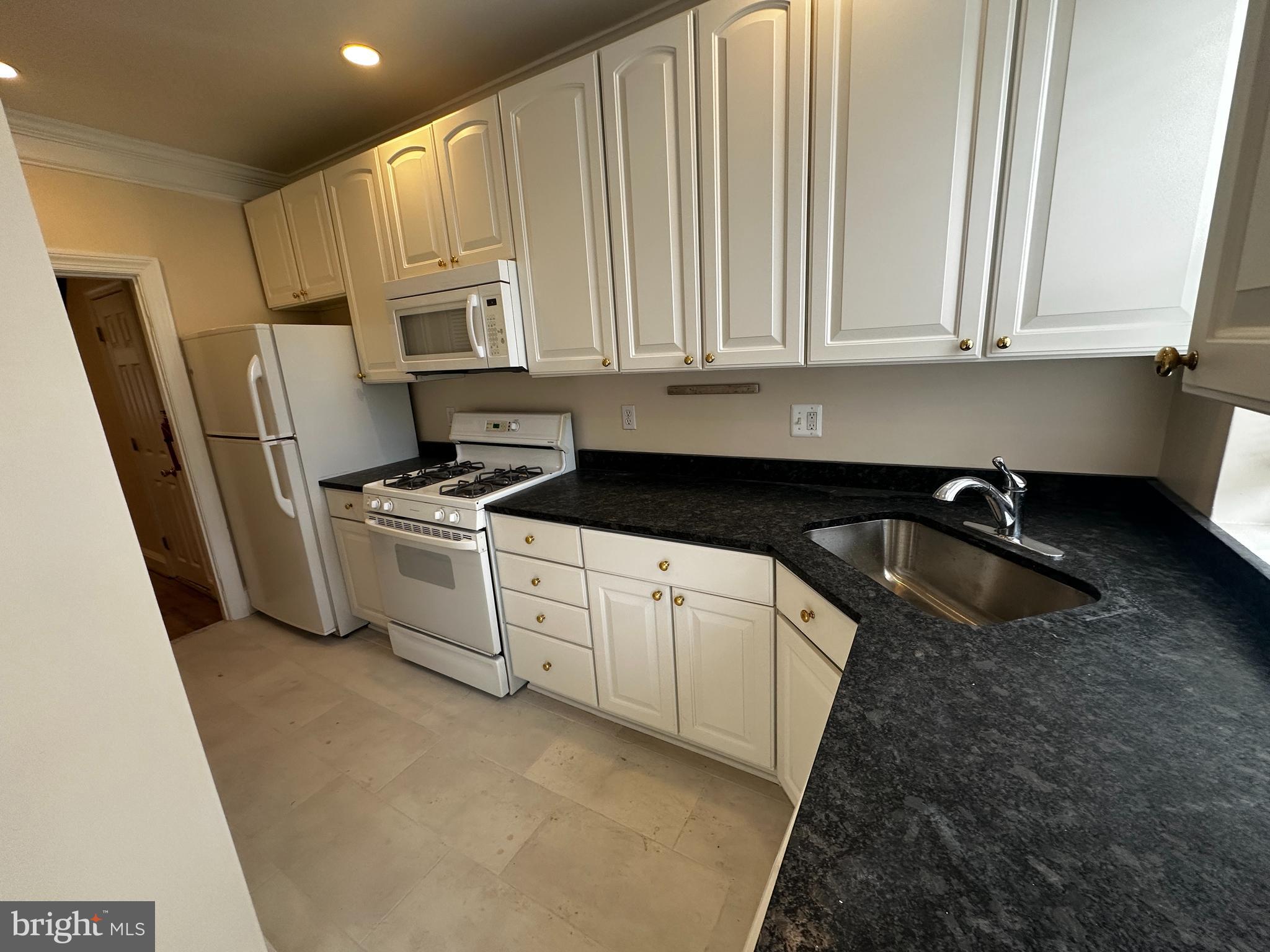 1215 I Street Northeast Washington, DC 20002 - Photo 10 of 30