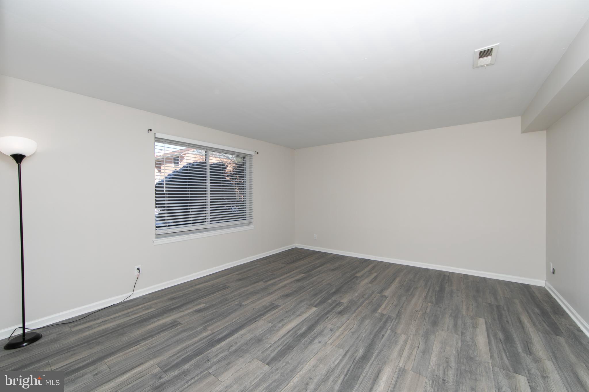 125 Echelon Road Voorhees, NJ 08043 - Photo 18 of 25