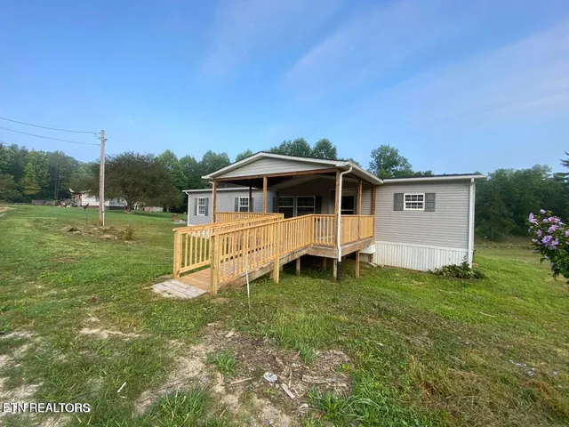 $245,000 | 306 Honeycutt Road, Oneida, TN 37841