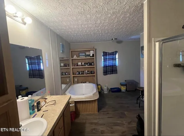 $245,000 | 306 Honeycutt Road, Oneida, TN 37841