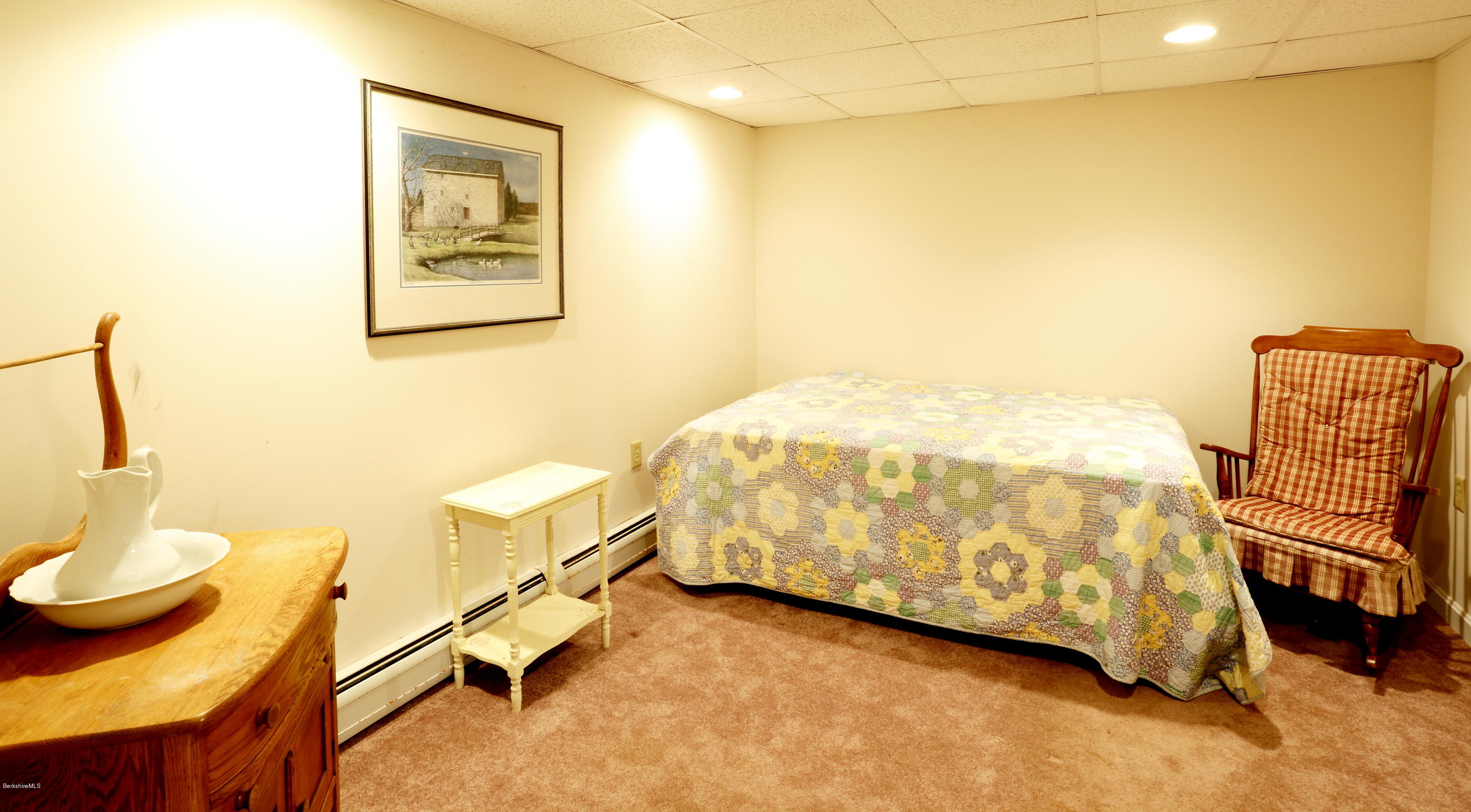 73 East New Lenox Road Pittsfield, MA 01201 - Photo 21 of 25 2014-05-23 14.40.15
