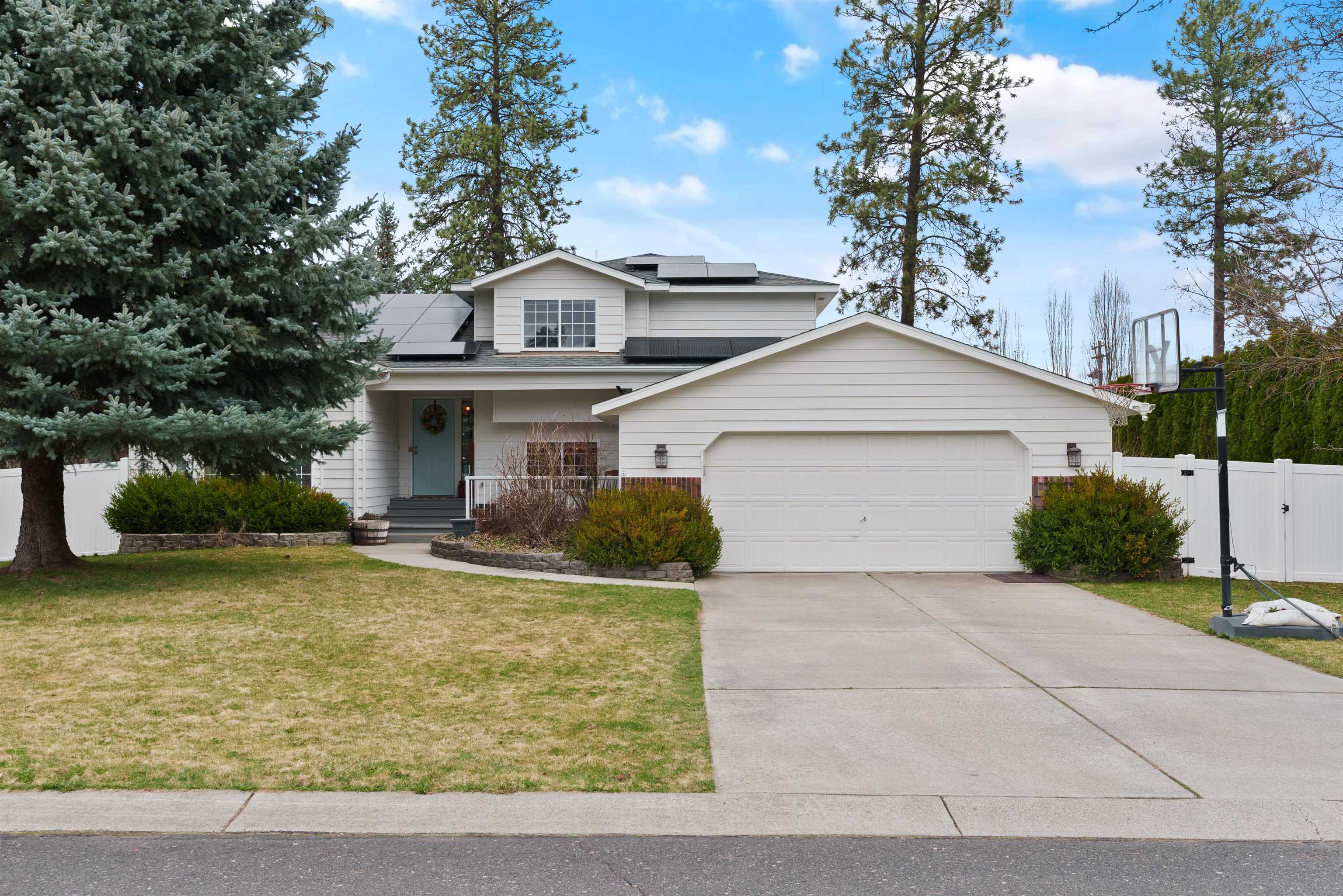 4712 East Winfield Court Mead, WA 99021 - Photo 1 of 27